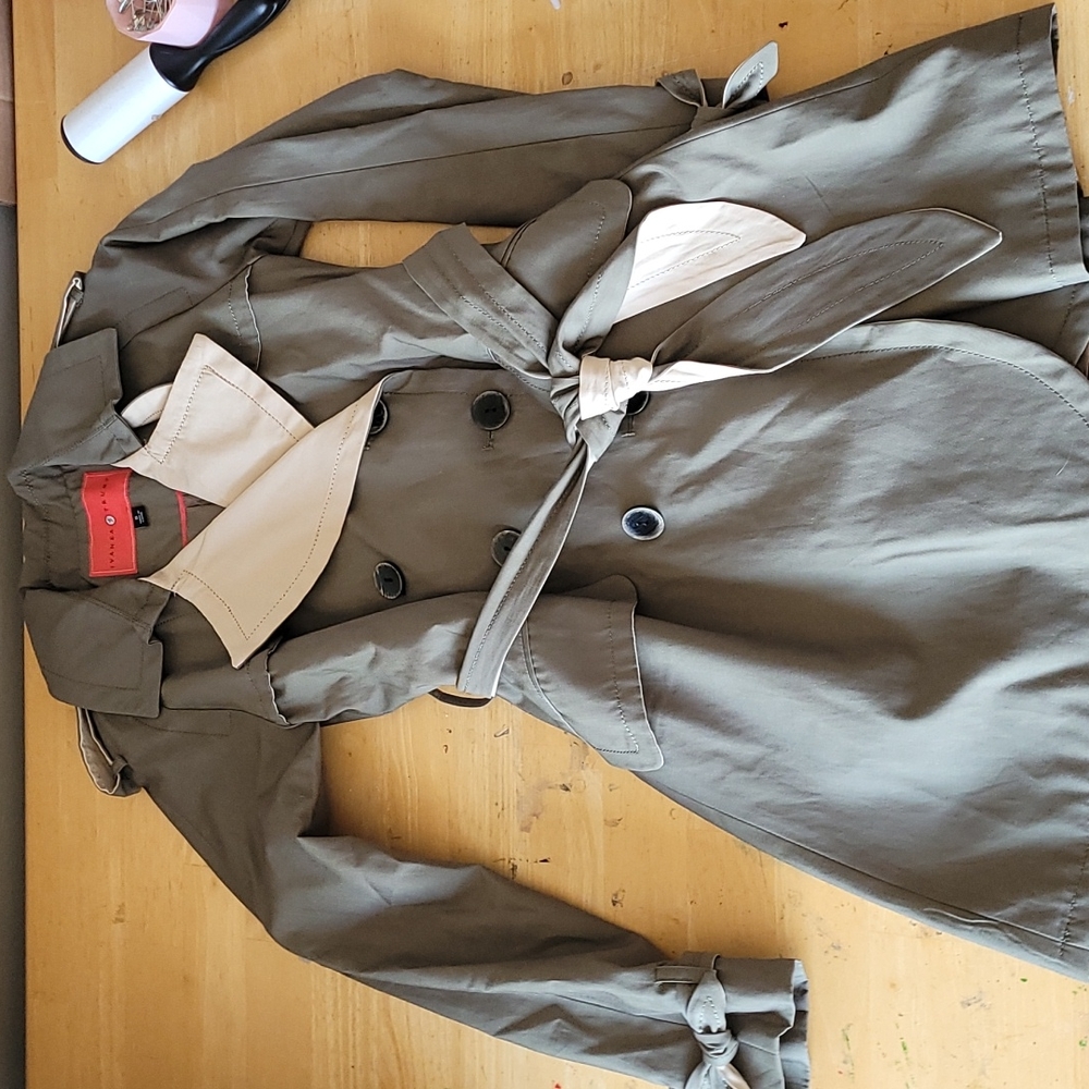 Ivanka Trump Green Trench Coat